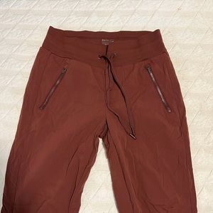 Athleta Trekkie North Jogger